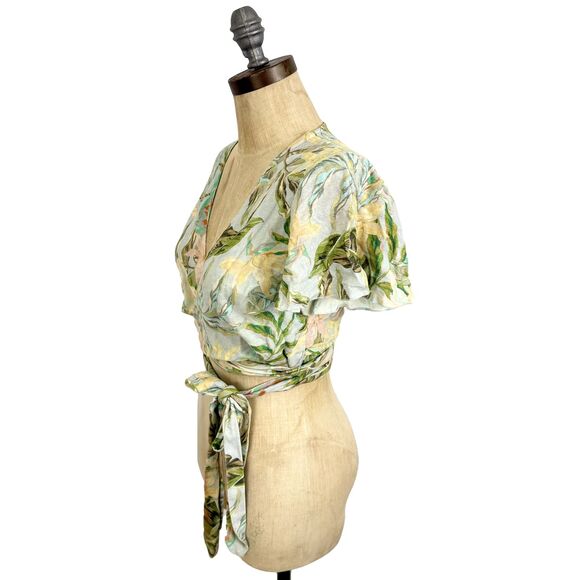 SHOW ME YOUR MUMU Wilson Floral Tie Top S Crop Wrap Flutter Sleeve Vacay EUC B48 - Picture 5 of 6